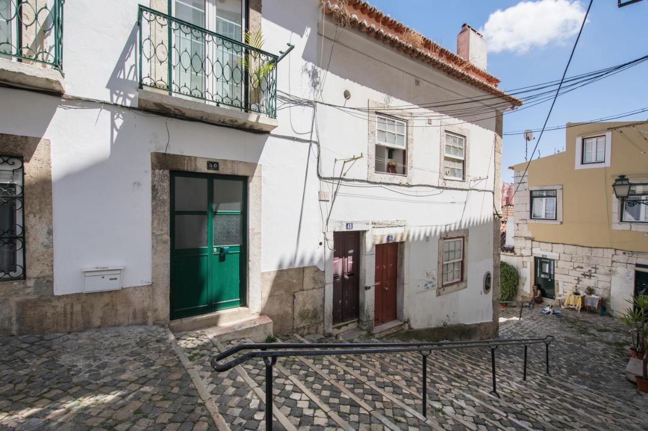 Alfama Typical Beco Da Adiça Lisboa Exterior foto